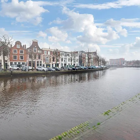 Spaarne Luxury Apartment